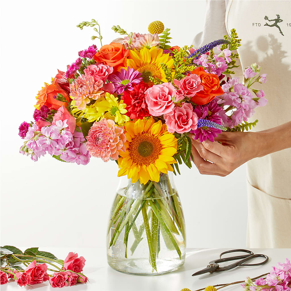 Cue the Confetti - A Florist Original – AMELIA'S FLOWERS, Naples FL