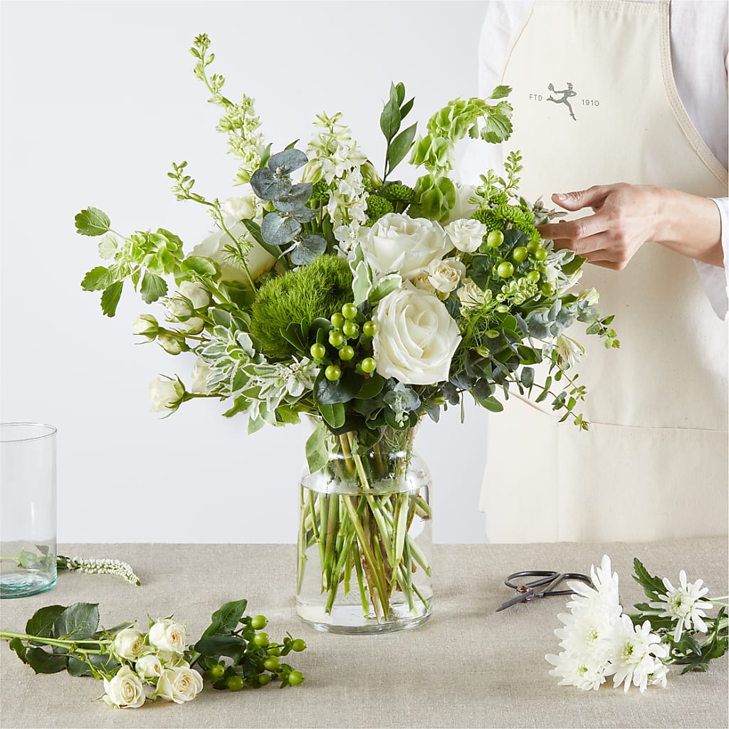 Irish Garden - A Florist Original – AMELIA'S FLOWERS, Naples FL