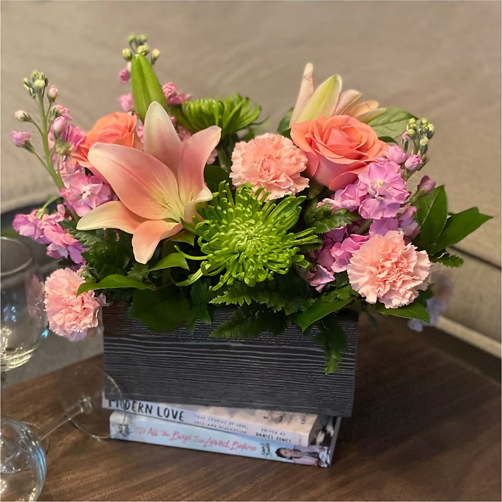 Beautiful Spirit Basket – AMELIA'S FLOWERS, Naples FL