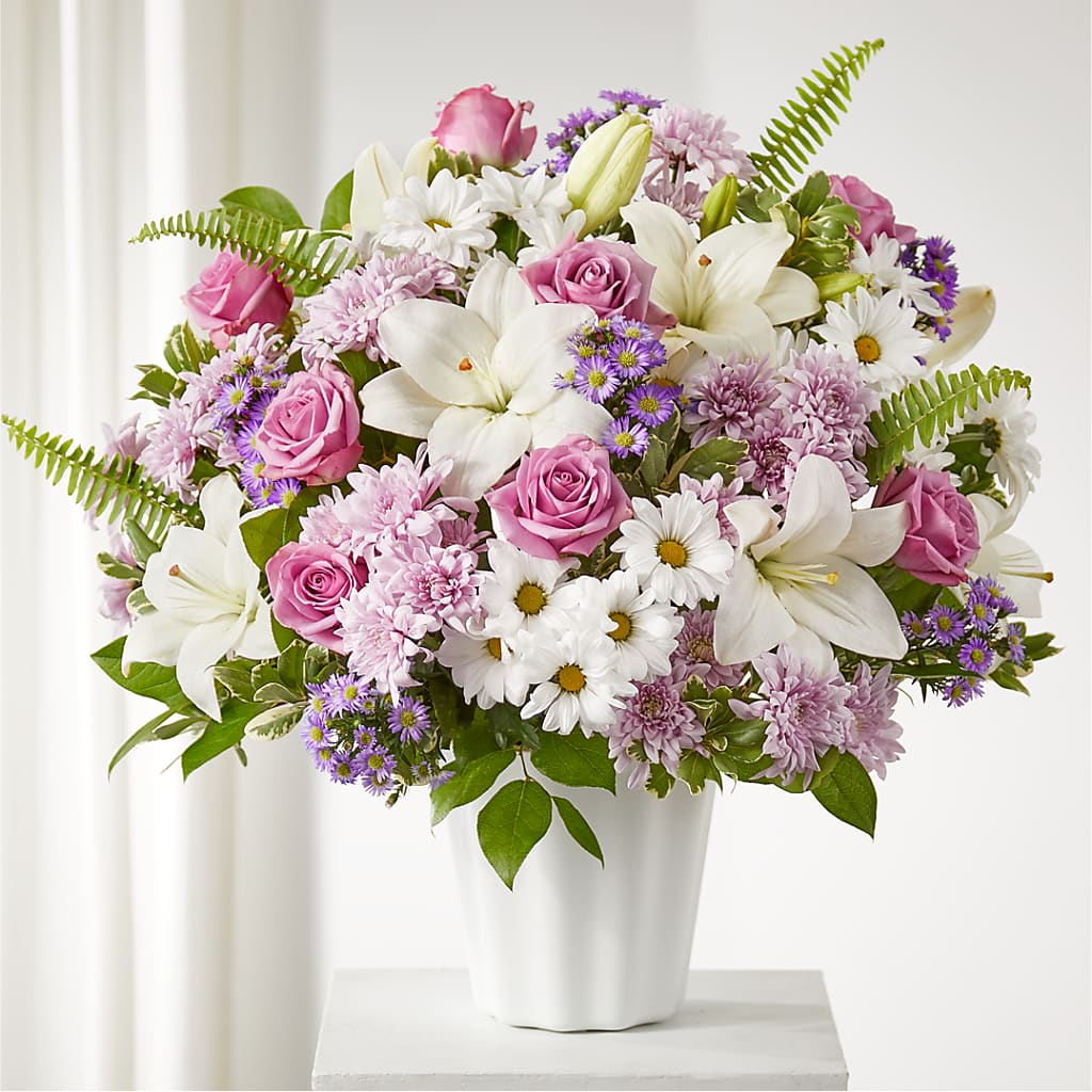 Warmest Thoughts Tabletop Basket – AMELIA'S FLOWERS, Naples FL