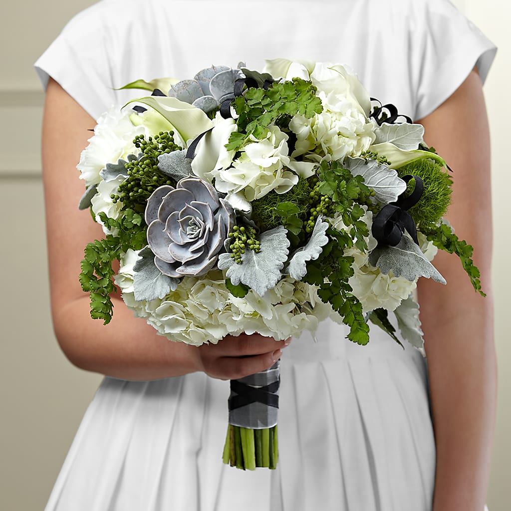Sweet Innocence Bouquet – AMELIA'S FLOWERS, Naples FL