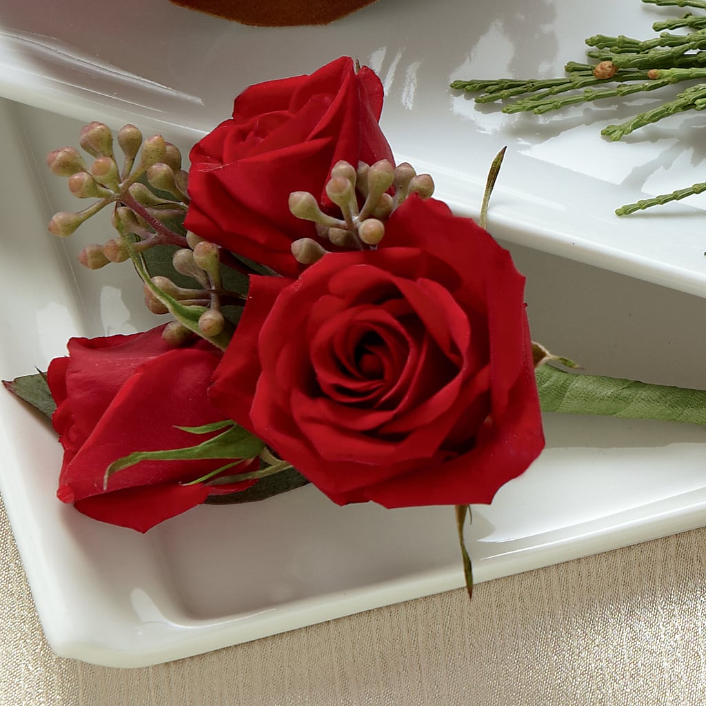 Red Spray Rose Boutonniere – AMELIA'S FLOWERS, Naples FL