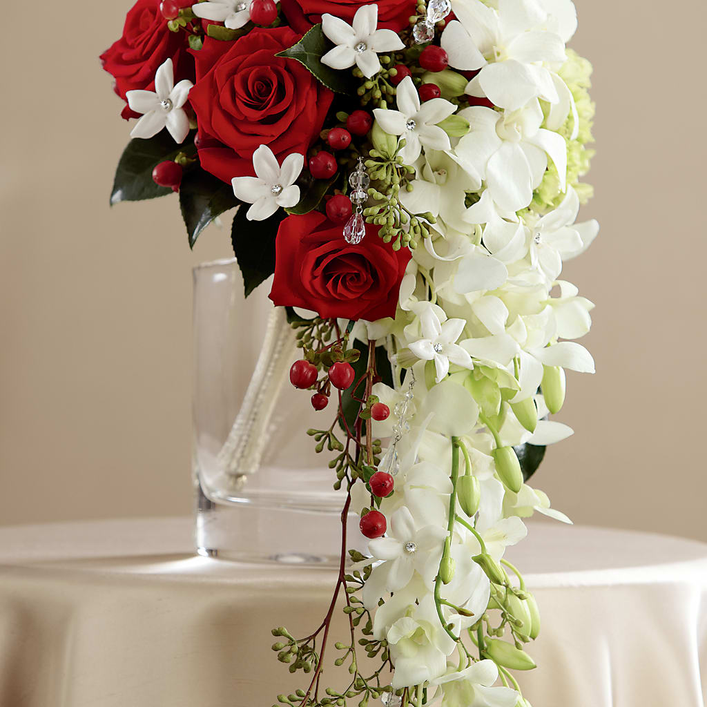 Here Comes the Bride Bouquet – AMELIA'S FLOWERS, Naples FL