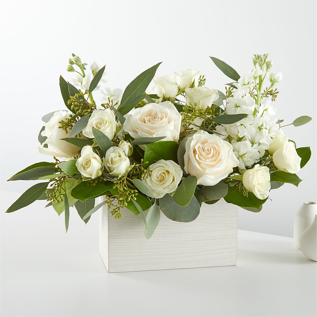 Fresh Linen Box Bouquet – AMELIA'S FLOWERS, Naples FL