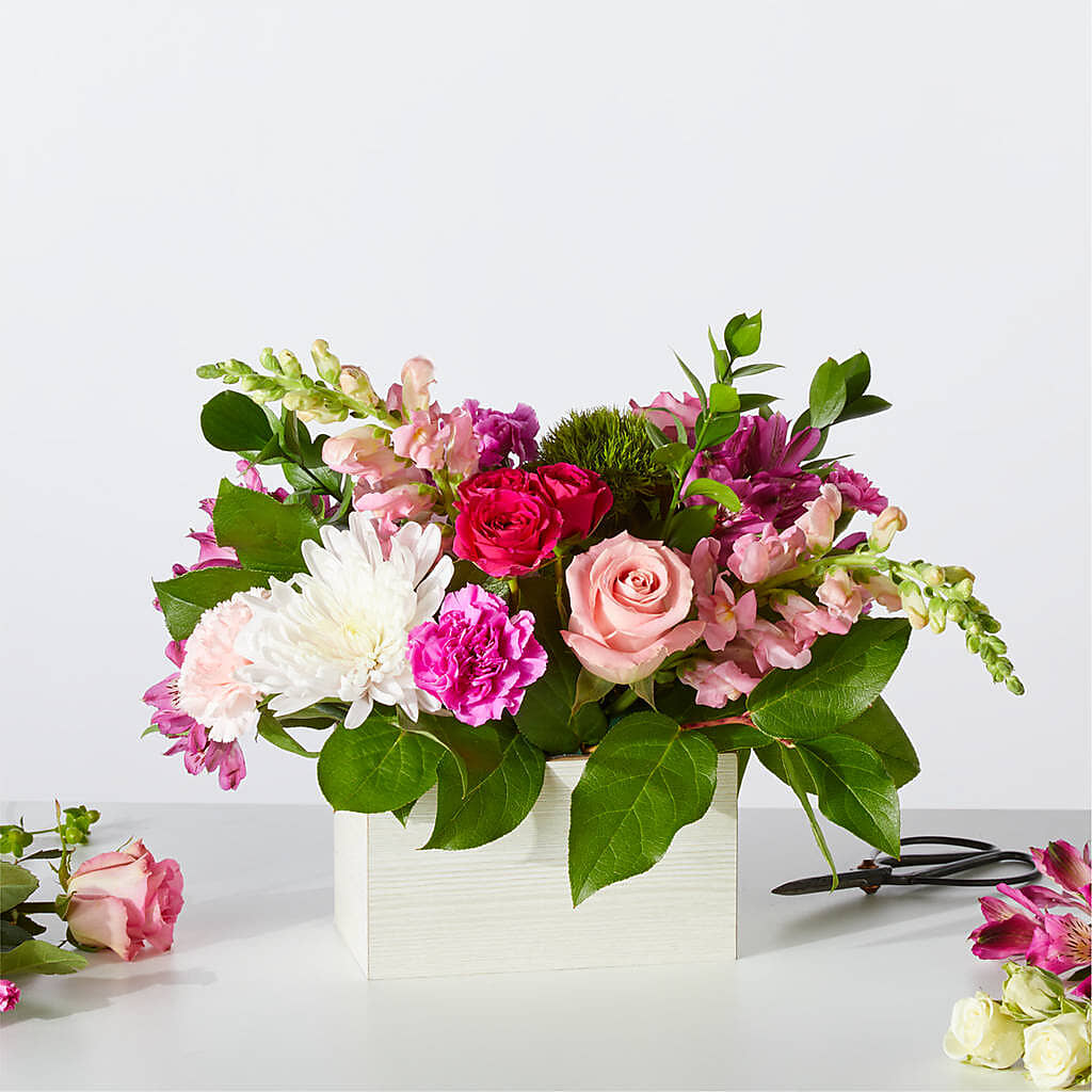 Sweetberry Box – A Florist Original – AMELIA'S FLOWERS, Naples FL