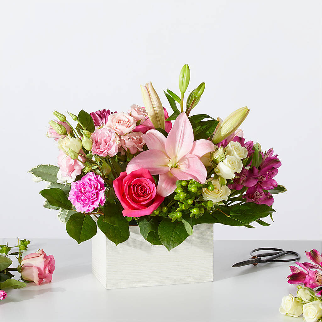 Sweetberry Box – A Florist Original – AMELIA'S FLOWERS, Naples FL