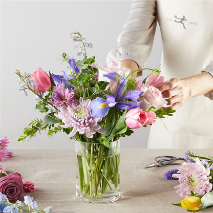 Pastel Tradition - A Florist Original – AMELIA'S FLOWERS, Naples FL