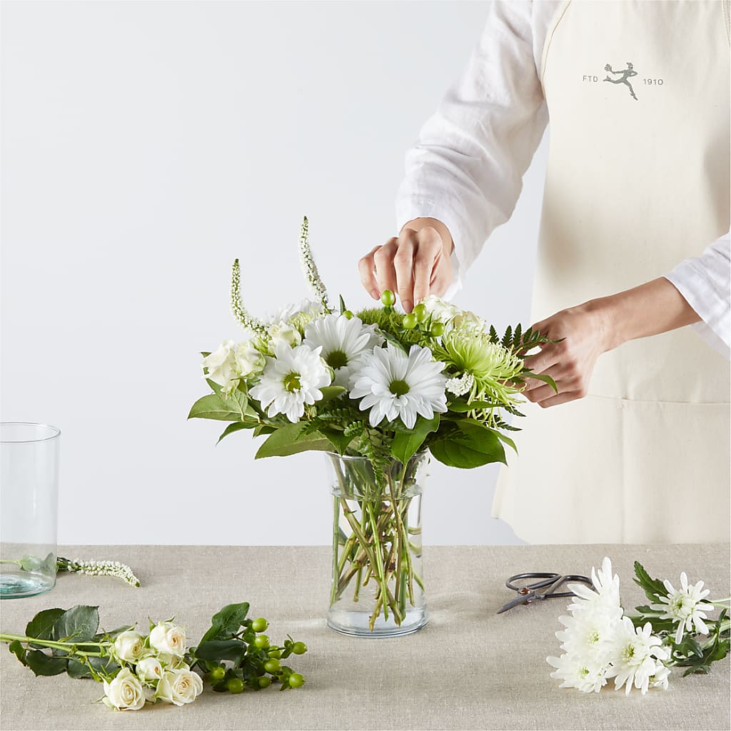 Irish Garden - A Florist Original – AMELIA'S FLOWERS, Naples FL