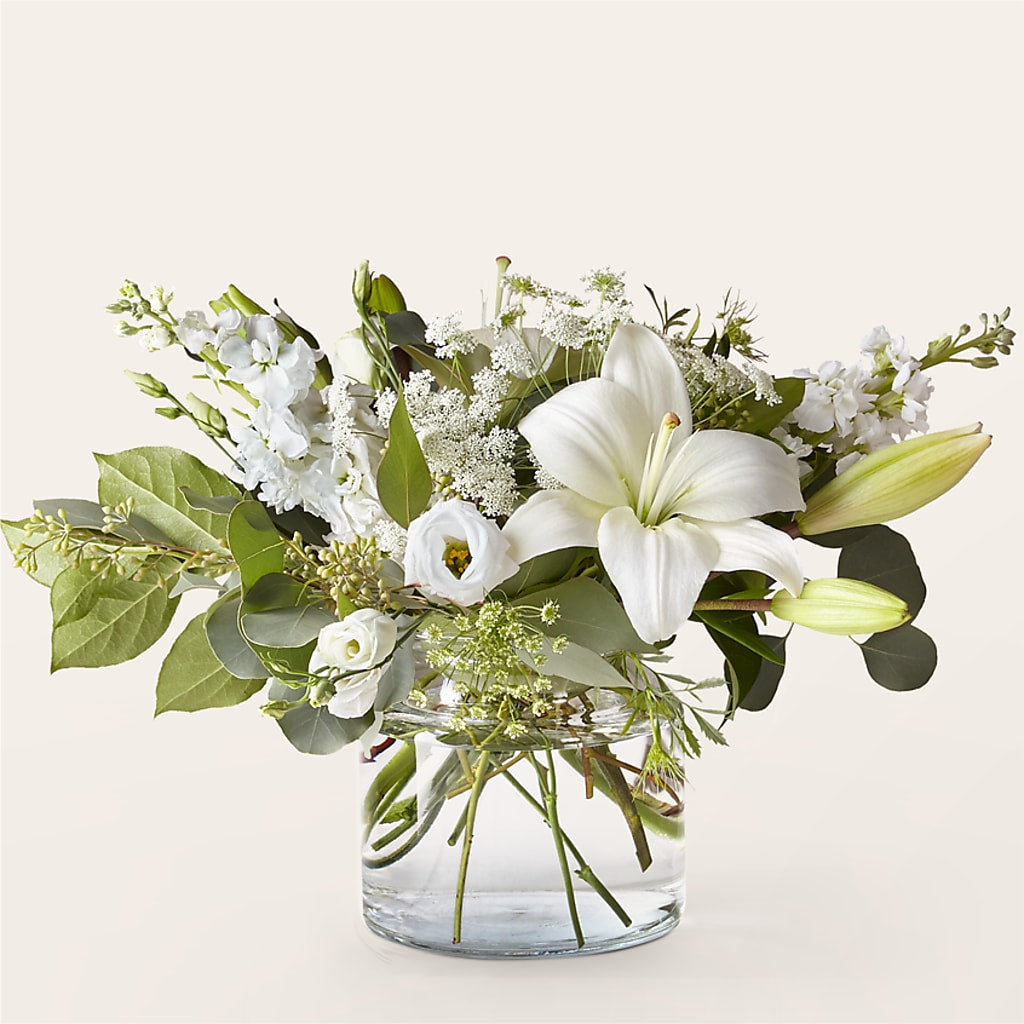 Alluring Elegance Bouquet – AMELIA'S FLOWERS, Naples FL