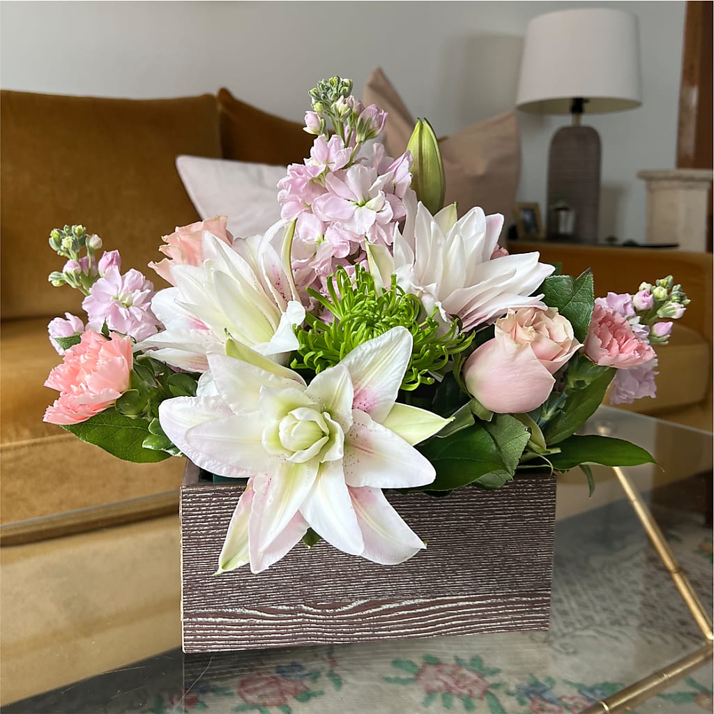 Beautiful Spirit Basket – AMELIA'S FLOWERS, Naples FL
