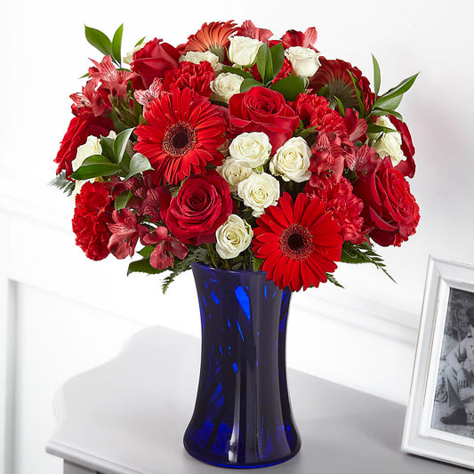 Hearts Embrace Bouquet – AMELIA'S FLOWERS, Naples FL