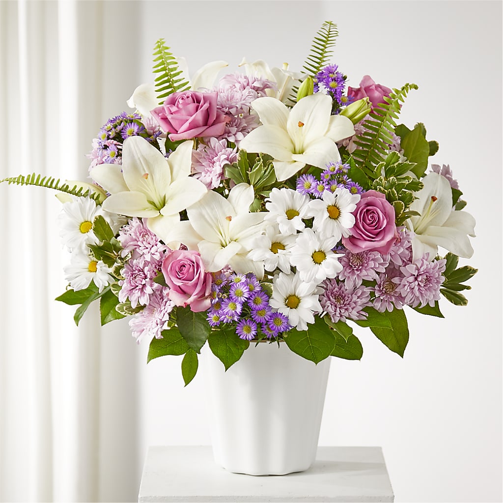 Warmest Thoughts Tabletop Basket – AMELIA'S FLOWERS, Naples FL