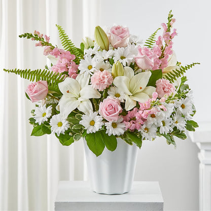 Soft Touch Tabletop Basket – AMELIA'S FLOWERS, Naples FL