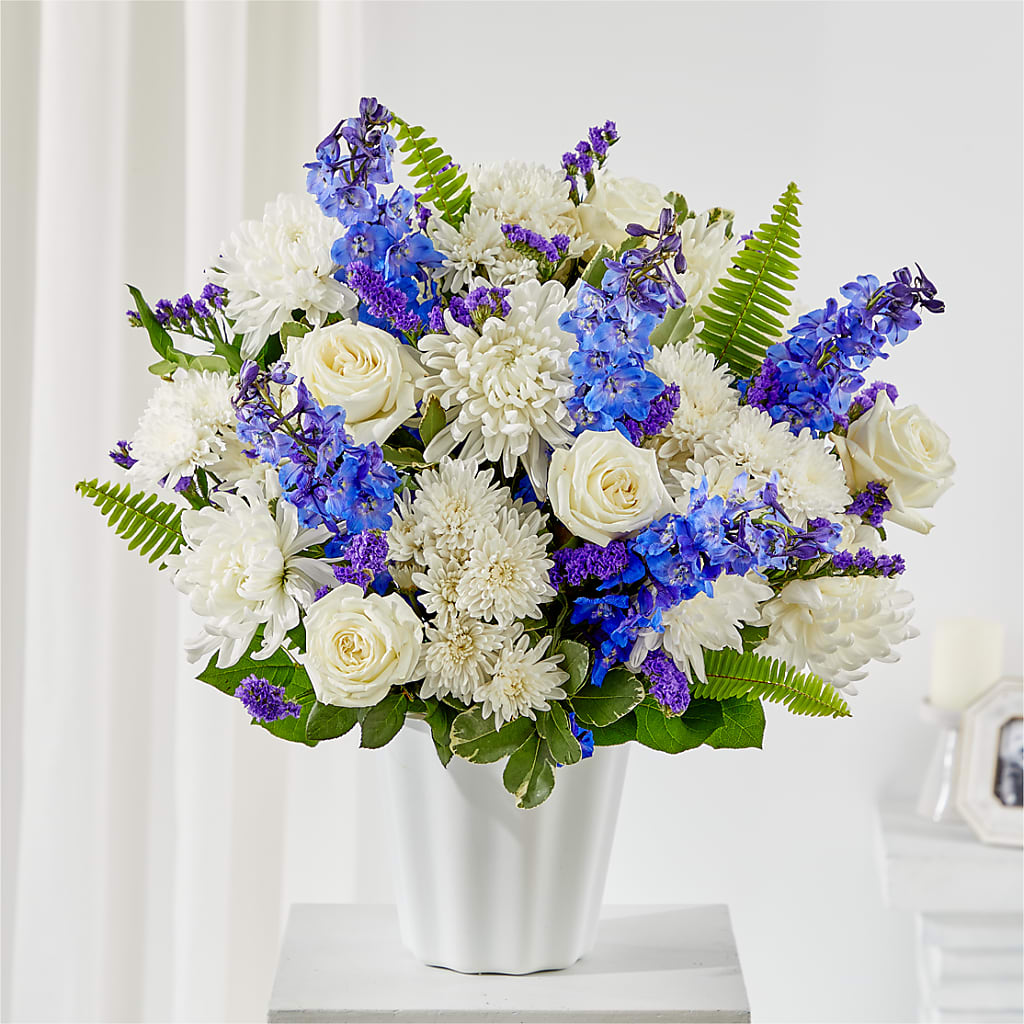 Hold Dear Tabletop Basket – AMELIA'S FLOWERS, Naples FL