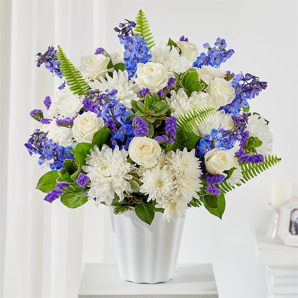 Hold Dear Tabletop Basket – AMELIA'S FLOWERS, Naples FL