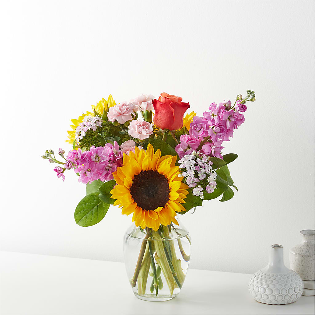Yellow Brick Road Bouquet – AMELIA'S FLOWERS, Naples FL