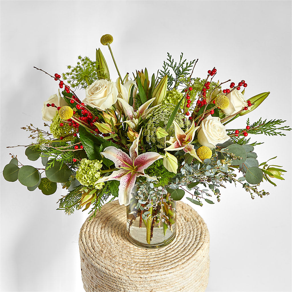 Berry & Bright Bouquet – AMELIA'S FLOWERS, Naples FL