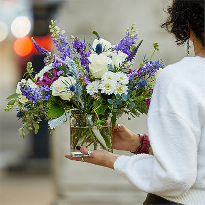 Shooting Star Bouquet – AMELIA'S FLOWERS, Naples FL