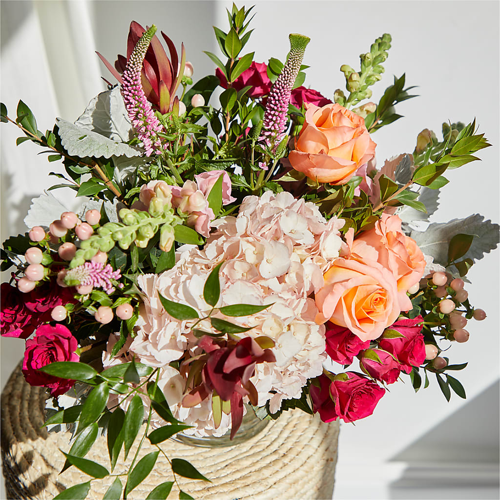 Glitz & Glam Bouquet – AMELIA'S FLOWERS, Naples FL