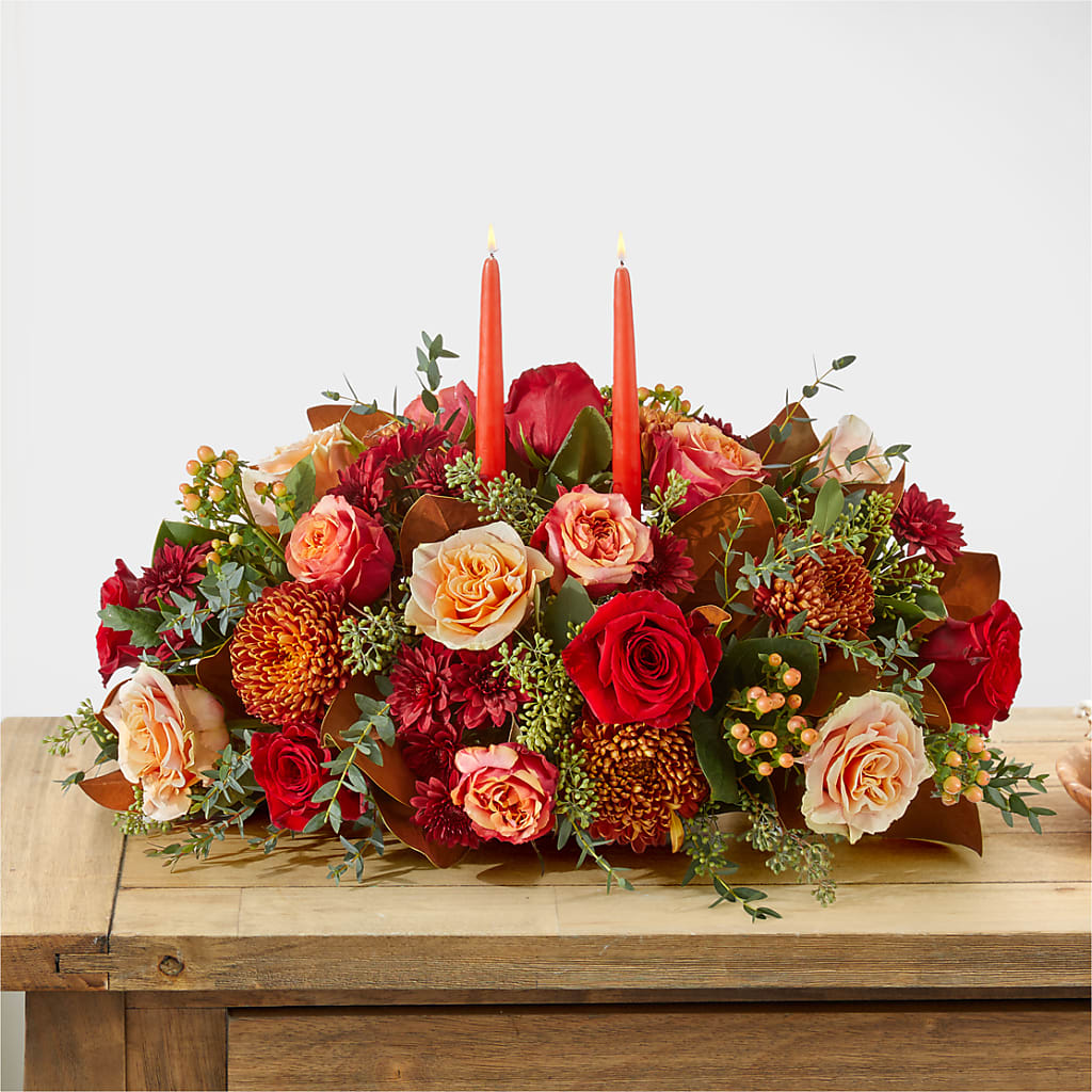 Gather Near Centerpiece – AMELIA'S FLOWERS, Naples FL