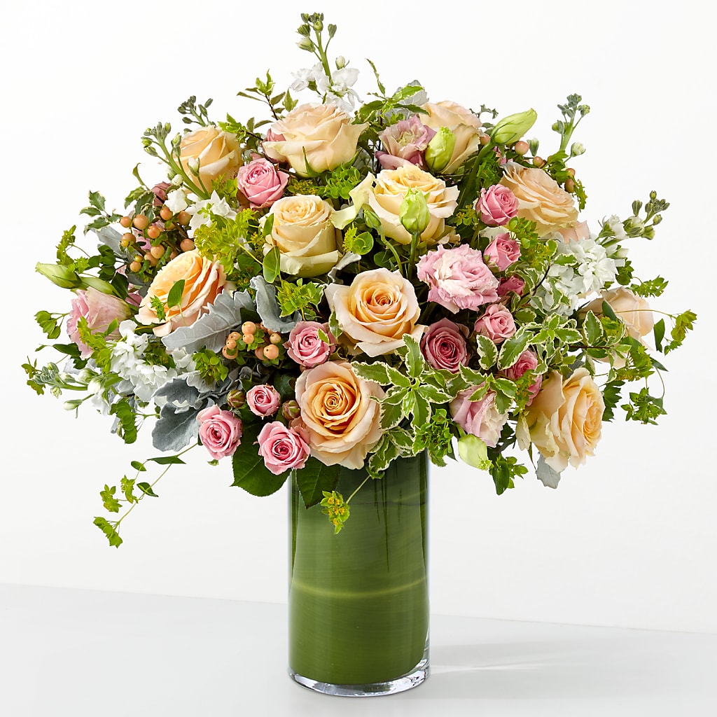 The Glamour Shot – AMELIA'S FLOWERS, Naples FL
