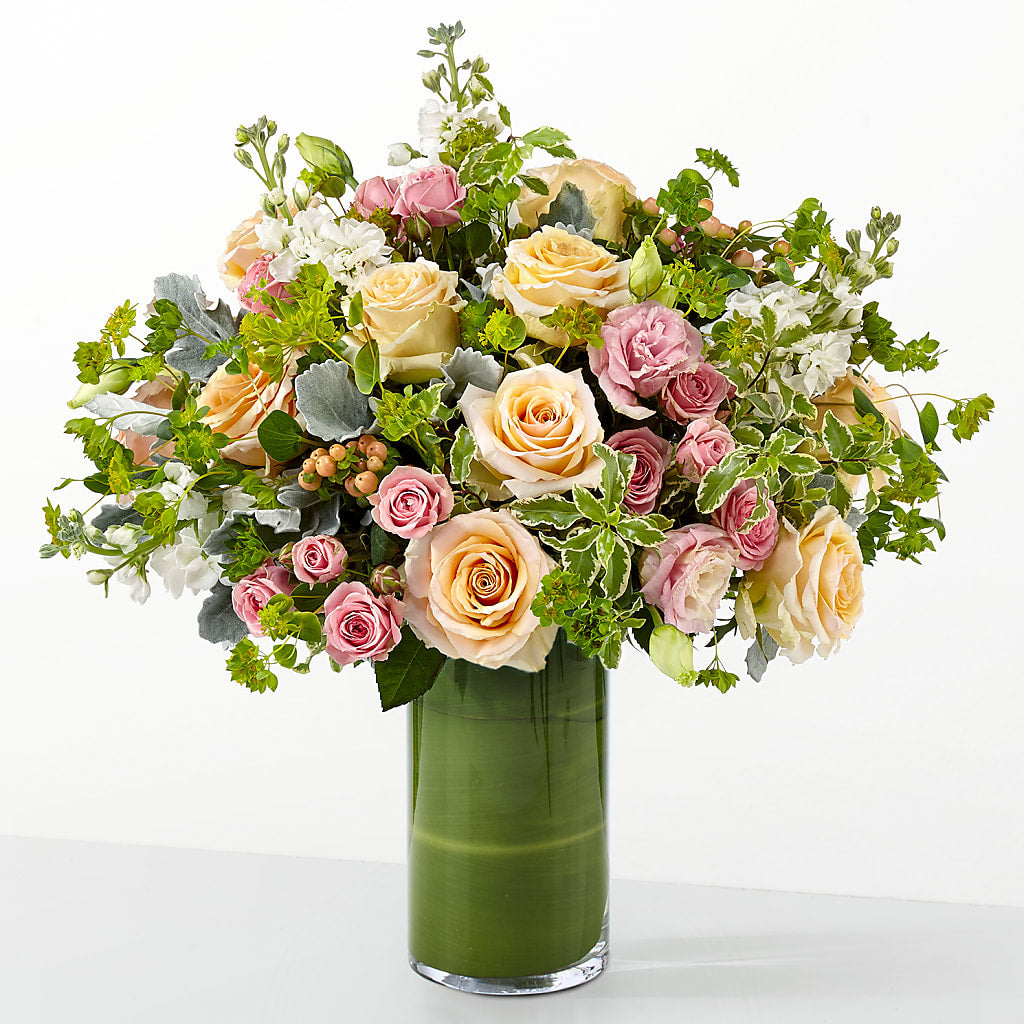 The Glamour Shot – AMELIA'S FLOWERS, Naples FL