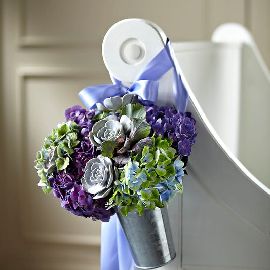 Declaration Pew Décor – AMELIA'S FLOWERS, Naples FL