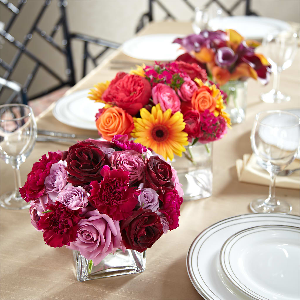 Love's Eternity Centerpiece – AMELIA'S FLOWERS, Naples FL