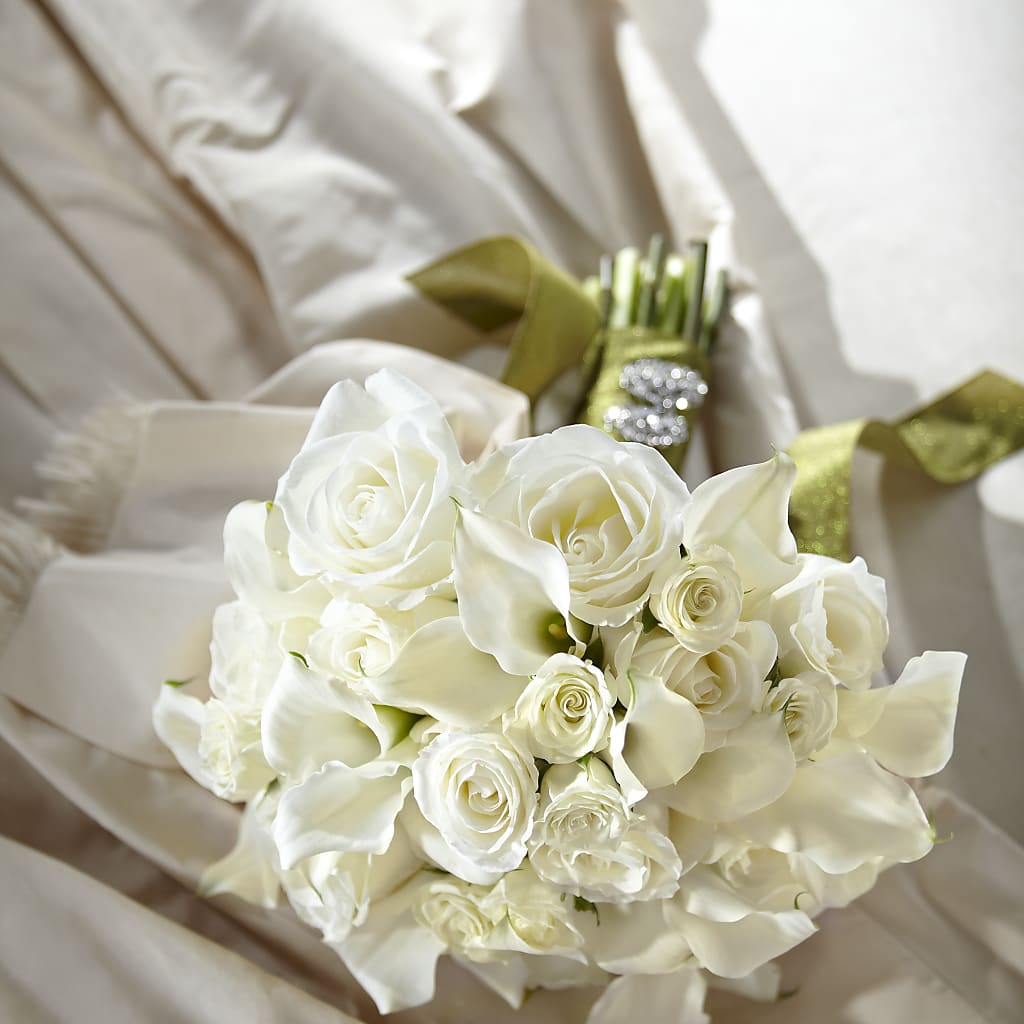 Serene Highness Bouquet – AMELIA'S FLOWERS, Naples FL